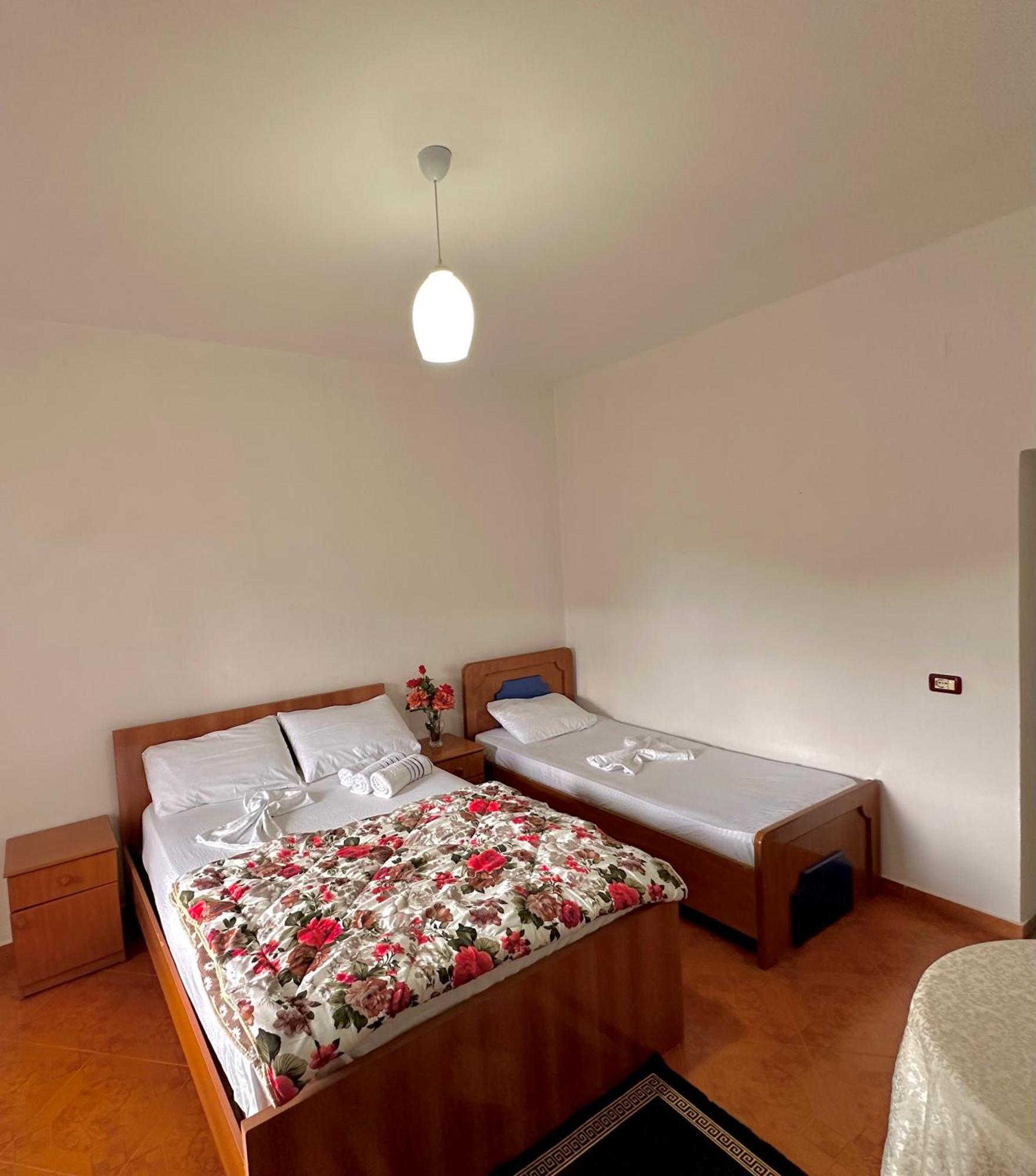 Hotel Belind Berat Exterior photo